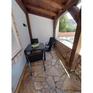 Apartman Blue Sea, Vir