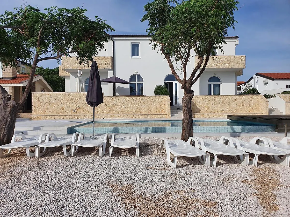 Apartman Villa Ivanovic Vir